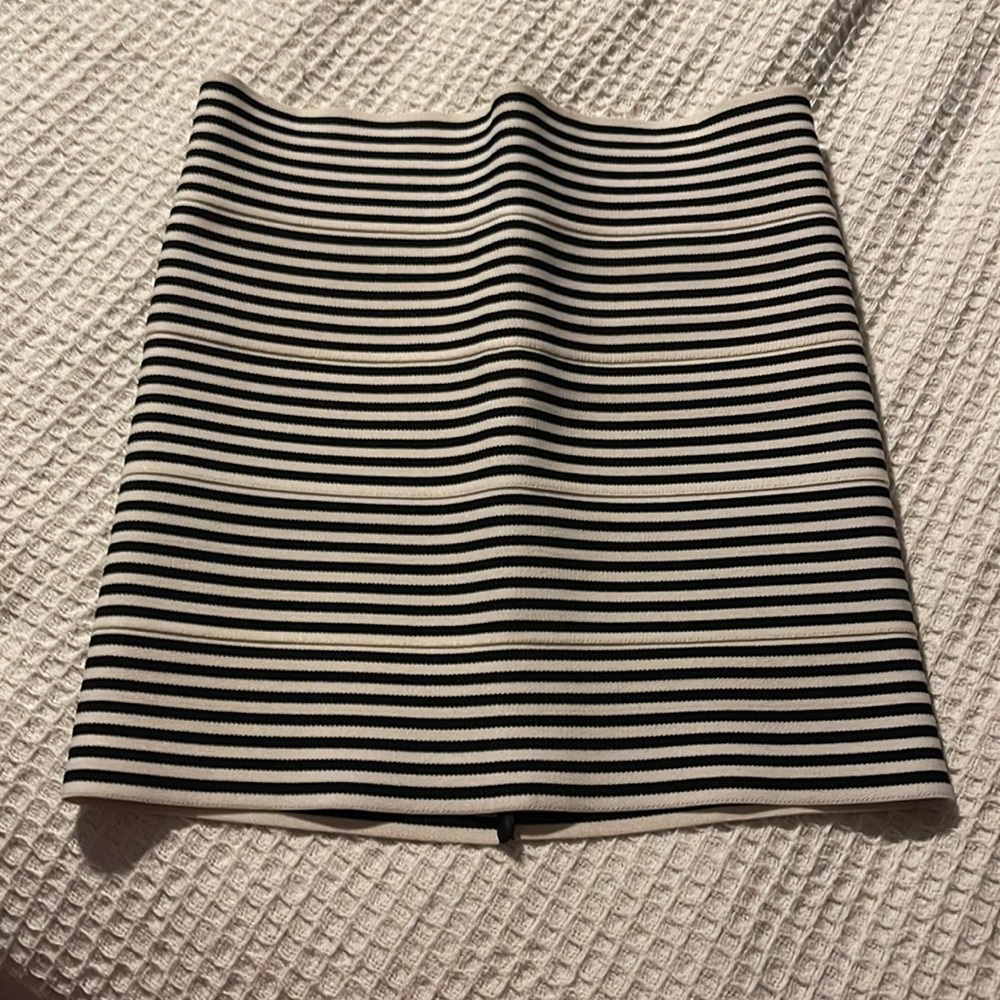 Bondage style skirt. Very thick material.